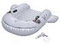 Opblaasbare kinderhaaienboot met waterpistool.
