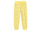 Gele joggingbroek met aardbeienprint.