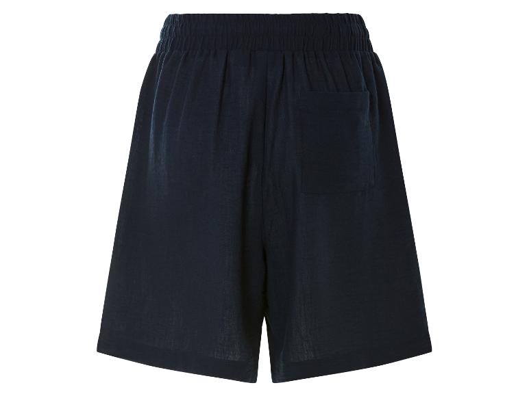 Donkerblauwe linnen shorts.