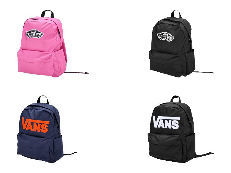 Vier rugzakken in verschillende kleuren: roze, zwart, marineblauw met oranje logo en zwart met wit logo.