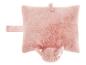 Roze pluche kussen met oren en staart.