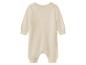 Effen beige romper met lange mouwen voor baby's, met geribde manchetten en halslijn.
