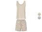 Pyjama: beige top en gestreepte shorts.