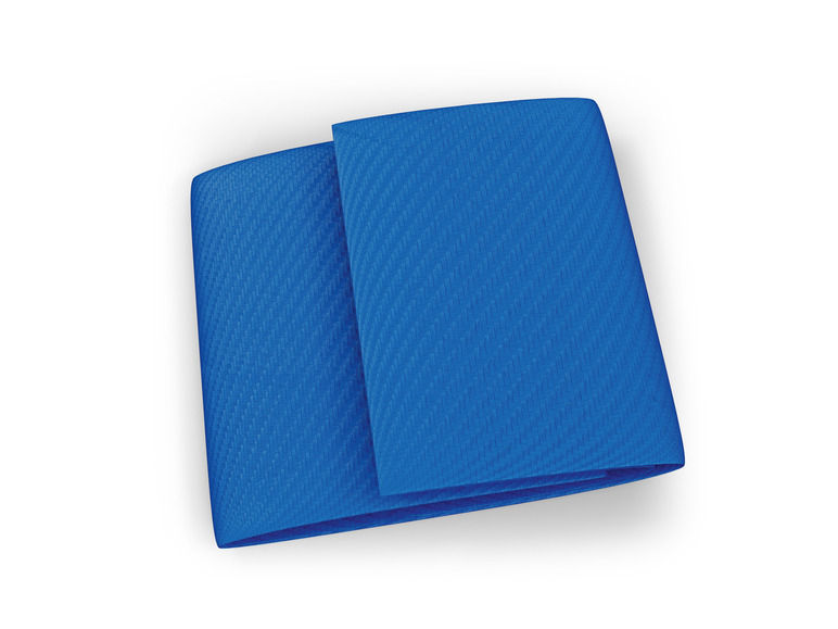 Een blauwe, gevouwen yogamat.