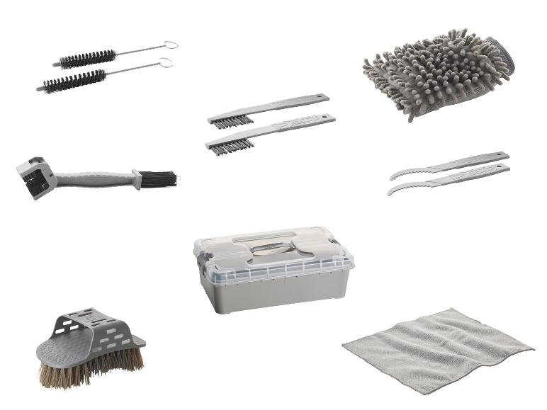 Set borstels, schrapers en microvezeldoek voor reiniging.