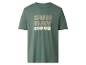 Groen T-shirt met de tekst 'SUNDAY DAY MOOD' in beige.