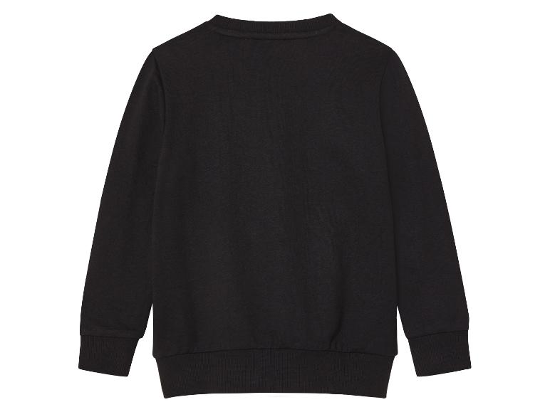 Zwarte sweater voor kinderen.