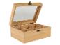 Een houten theebox met glazen deksel en 6 vakjes.