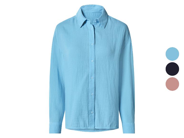 Blauwe damesblouse met drie kleuropties: blauw, zwart en roze.