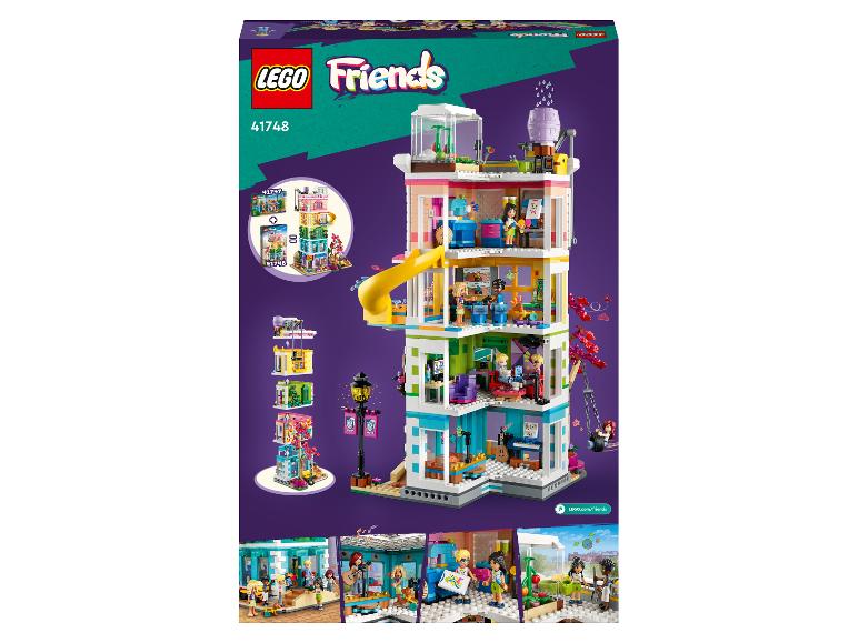 LEGO Friends set 41748, een modulair gebouw met meerdere verdiepingen en minifiguren.