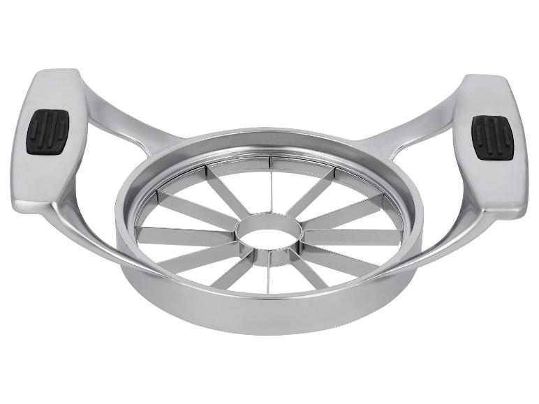 Roestvrijstalen appelsnijder met zilveren handvatten en zwarte antislipgrepen