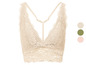 Een beige, kant bh