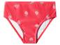 Rood kinderzwembroekje met aardbeienprint.