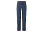 Donkerblauwe herenjeans met rechte pijpen.