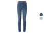 Blauwe damesjeans met twee kleuropties.