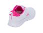 Witte Crivit sneakers met roze details.