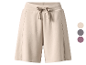 Beige katoenen shorts met koord.