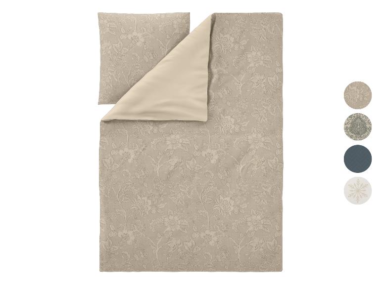 Bloemen dekbedovertrekset met beige kussensloop en dekbed