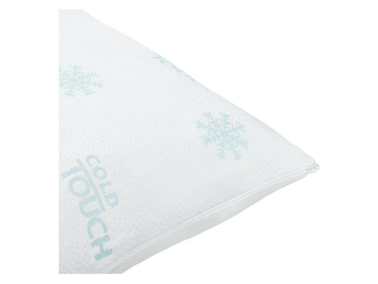 Wit verkoelend kussen met 'Cold Touch' tekst en sneeuwvlokpatroon