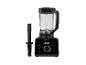 Zwarte blender met glazen kan en digitaal display, met programma's voor smoothies en soepen.