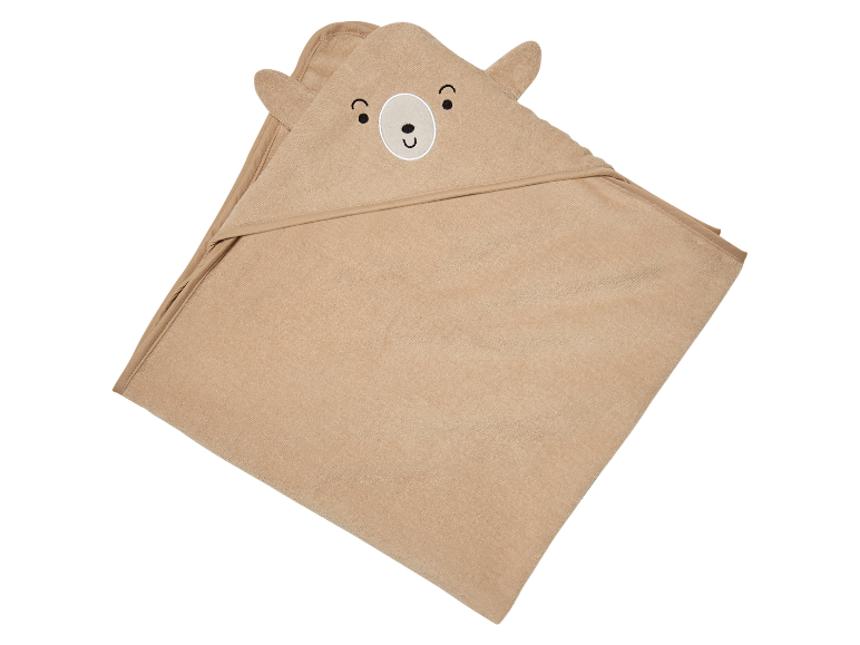 Een beige badcape met capuchon in de vorm van een beer.