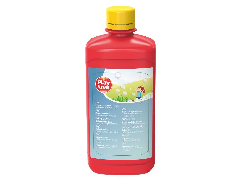 Playtive zeepbelvloeistof in een rode fles.