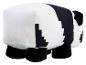 Zwart-witte panda knuffel met een pixelachtig ontwerp, van achteren gezien.