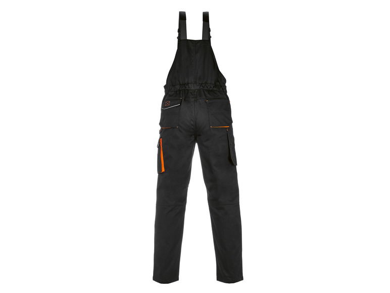 Zwarte overall met oranje details.