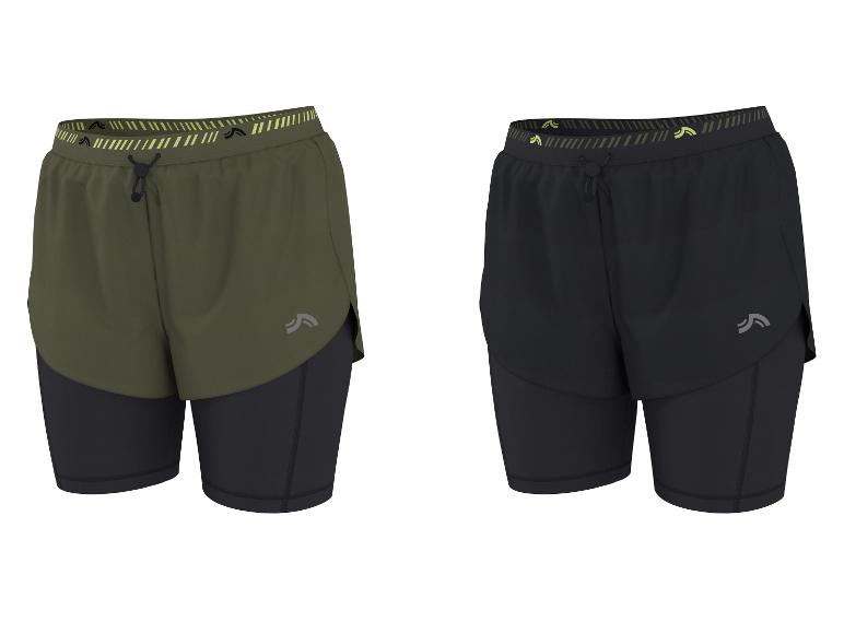 Twee paar heren 2-in-1 sportshorts, één olijfgroen en één zwart, met elastische tailleband.