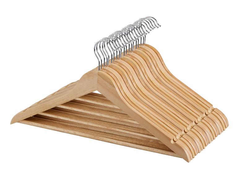 Set houten kledinghangers met metalen haken