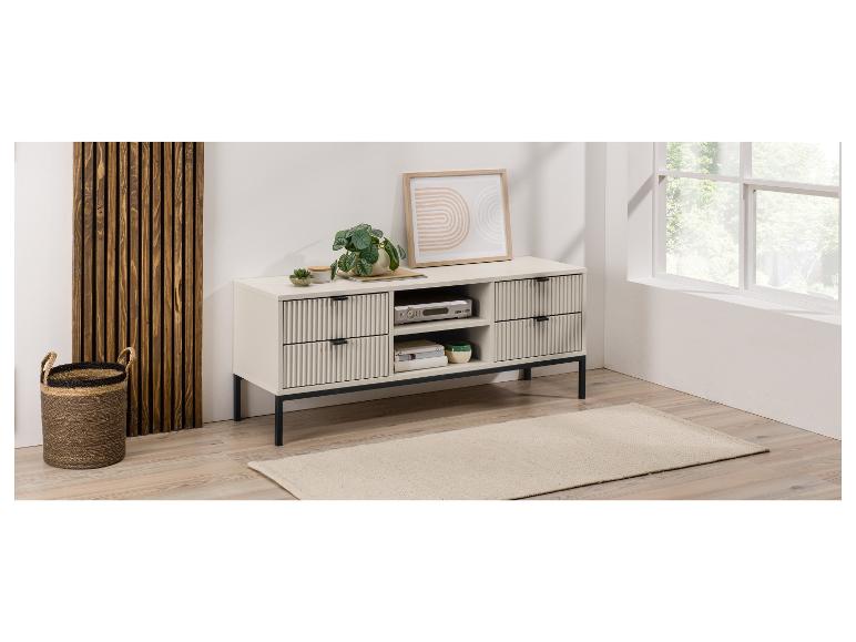 Een wit tv-meubel met zwarte poten, twee lades en een plank.