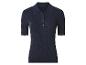 Donkerblauw geribd poloshirt met korte mouwen en knopen.