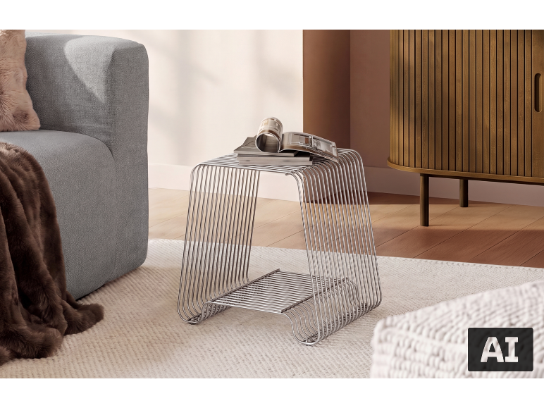 Metalen bijzettafel met tijdschriften, grijze bank en houten kast in een moderne woonkamer.