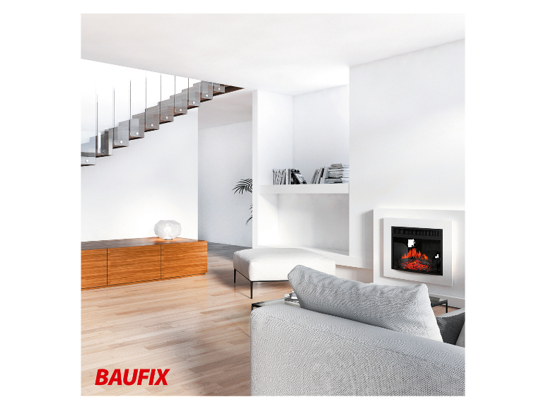 Moderne woonkamer met open haard, trap en BAUFix meubels.