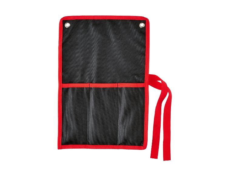 Zwarte gereedschapsorganizer met rode randen en banden, open.