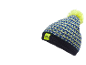 Winterse gebreide muts met fluorescerende gele pompon en ruitpatroon