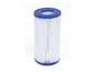 Een wit zwembadfilter met een blauwe rand.