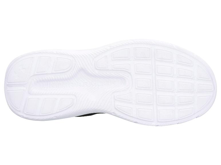 Zolen van Under Armour schoenen: sportief ontwerp.