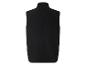 Een zwarte fleecevest zonder mouwen.