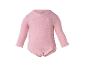 Roze babyromper met lange mouwen en drukknoopsluiting.