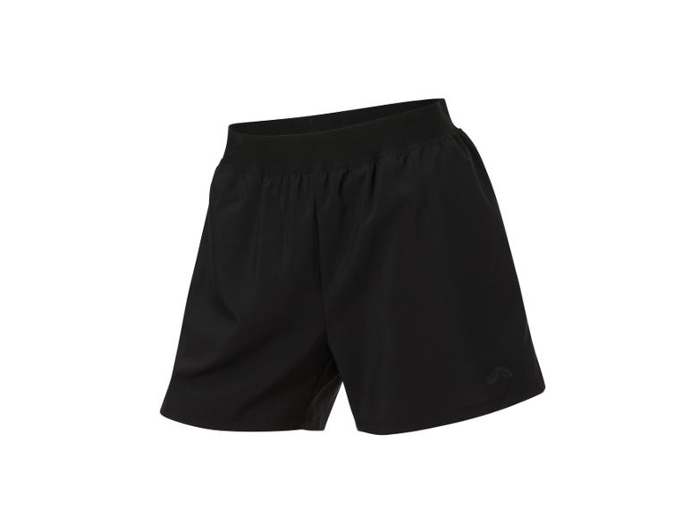 Zwarte sport shorts.