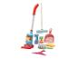 Speelgoed schoonmaakset met rode stofzuiger, bezem, stoffer en blik, schoonmaaksprays en spons.