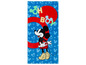 Een blauwe handdoek met Mickey Mouse en de tekst 'Oh Boy'.