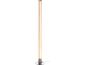 Staande lamp met glinsterende cilindrische kap en chromen voet.