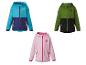 Drie kinderjassen met capuchon: blauw/paars 'GO OUTSIDE & EXPLORE', groen/zwart, roze 'GO OUTSIDE AND EXPLORE'.