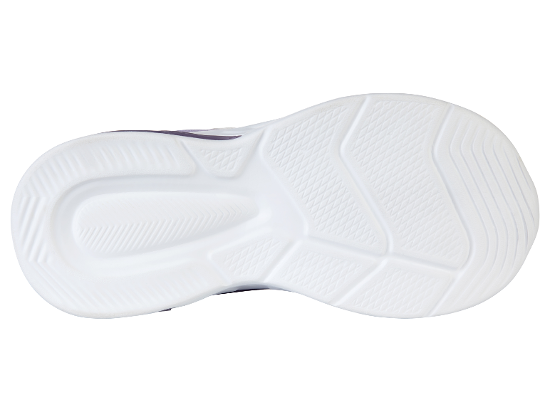 De zool van een witte sneaker.