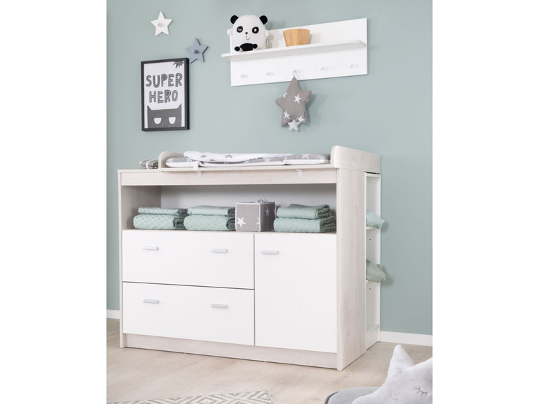 Witte commode met commode-opzet, geschikt voor babyverzorging