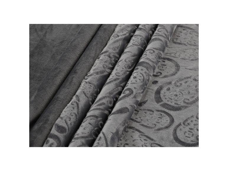 Zachte, grijze stof met reliëfpatroon, gevouwen