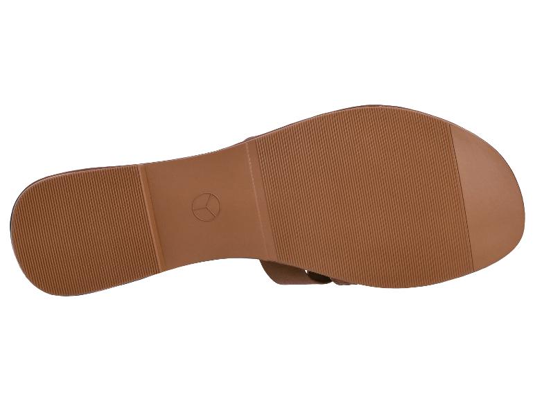 Bruine platte sandaalzool met gestreept patroon en een klein cirkelvormig logo.