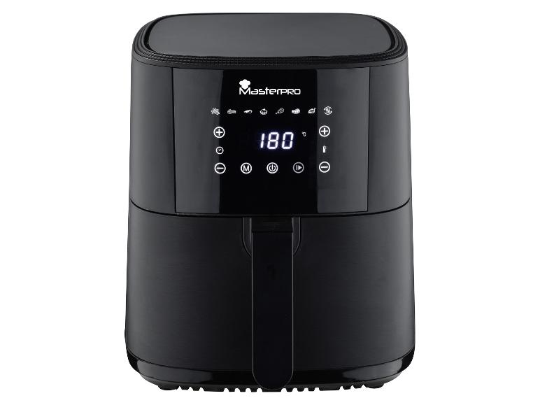 Zwarte MasterPro airfryer met digitaal display.